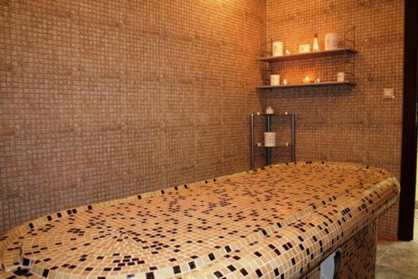 Park Hotel 2*